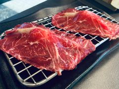 -铭牛烧肉·和牛海鲜自助(高新月牙湖店)