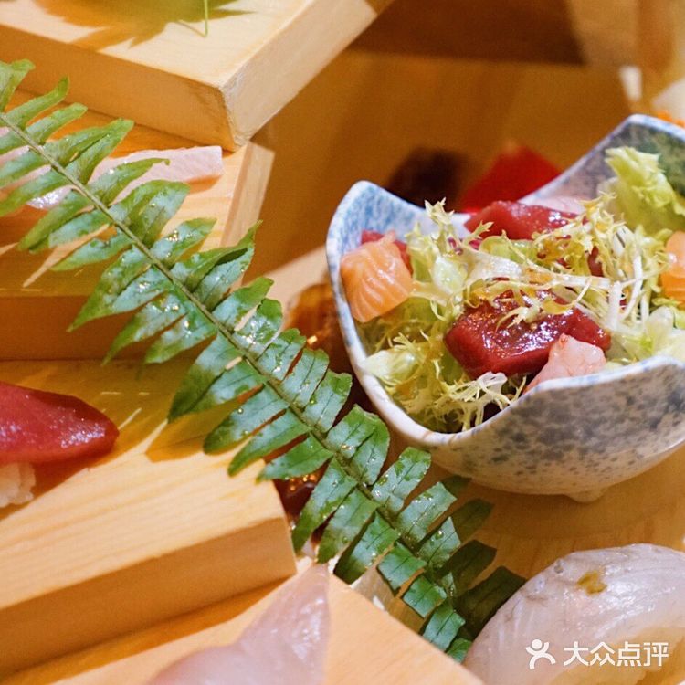 在舌尖味蕾之间 感受阿吾罗的认真🍣