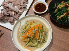 -贯贯吉·清真餐厅(浙江中路店)