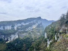 -龙水峡地缝景区