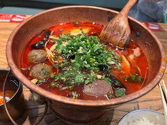 -成都你六姐·牛肉冒菜(上海环宇荟店)