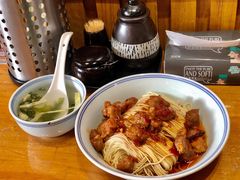 干拌辣肉面-君东记本帮面馆(天钥桥路店)