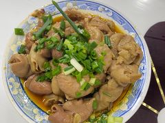 -胥佳烧鸡公牛肉面馆