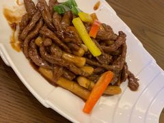 年糕炒牛肉-水月周庄铂尔曼酒店-水月荟中餐厅