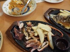 -萨莉亚意式餐厅(新洲家乐福店)