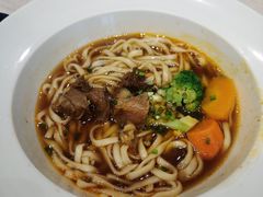 金牌红烧牛肉面-康师傅私房牛肉面(马泉营奥莱店)