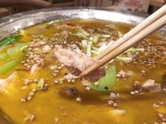 竹林麻麻兔-有红鸡毛店·川菜(抚琴夜市店)