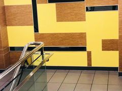 -麦当劳(虹梅路地铁站店)