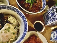 -沪西老弄堂面馆(定西路店)