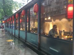 -王婆乔鲜鱼自助火锅(蜀汉路店)