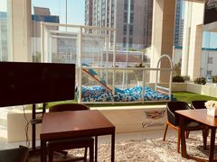 -百联沪通凯迪拉克4s店