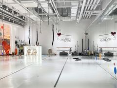 -Jumphai室内蹦极运动