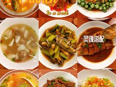 -爱的果实月嫂育婴师(世纪东方店)