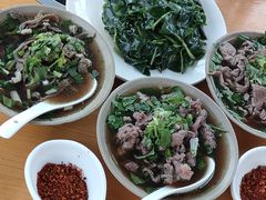 -大众跷脚牛肉馆·非遗传承单位(峨眉山店)