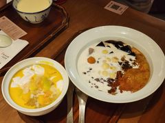 -RUXU入续糖水铺与包(卓悦中心店)