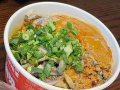 老北京爆肚粉-方砖厂69号炸酱面·烤鸭(前门鲜鱼口店)
