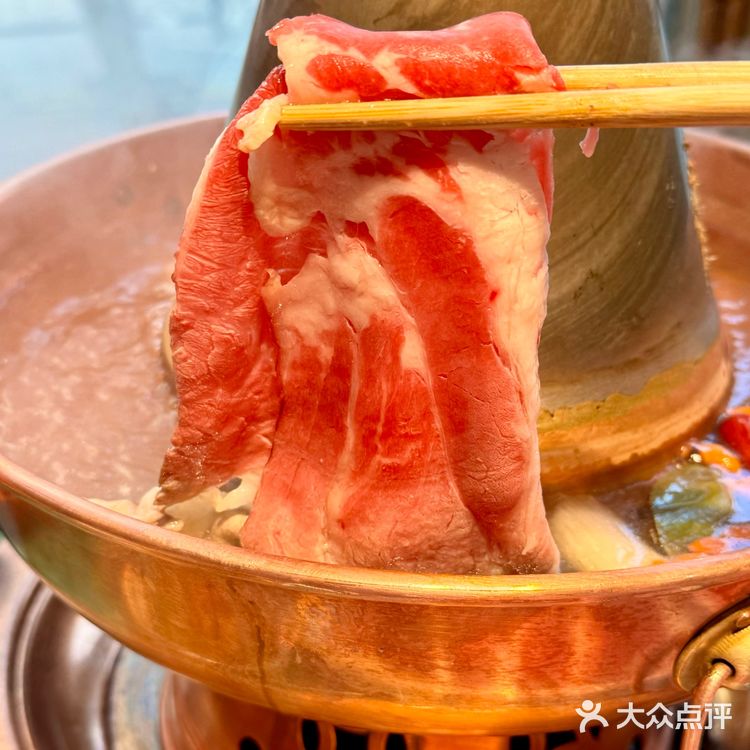 终于在上海找到正宗的铜锅‼️