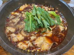 -都江堰石锅鱼