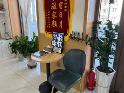 -靓芙泉祛痘.科技美肤连锁
