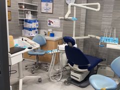 -上海仁爱医院口腔科 · 种植