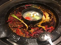 -香佰里鲜货火锅(佳乐金街店)
