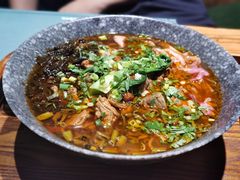 -八月美食小馆(银泰城总店)