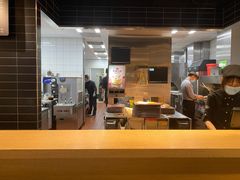 -麦当劳(中山公园龙之梦店)