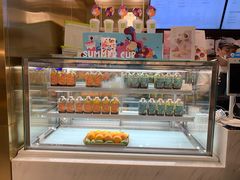 面包甜点陈列柜-奈雪的茶(湖滨银泰in77C区PRO店)