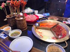 -周师兄大刀腰片火锅(洪崖洞旗舰店)