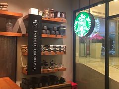 -星巴克臻选(北京银泰店)
