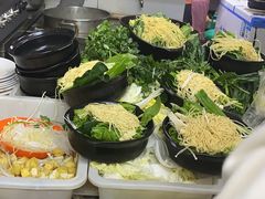 -曹宝林砂锅麻辣烫(星光路店)