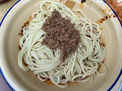 素椒炸酱面-岳记老成都三味面