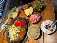 -四小区火锅·巷子里的重庆火锅(花照壁店)