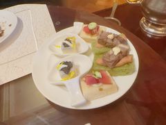 -Salon de Ville浦江汇(上海外滩华尔道夫酒店店)