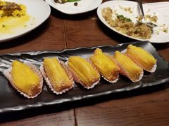 脆皮榴莲酥-富力希尔顿度假酒店-御玺中餐厅