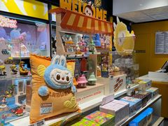 -泡泡玛特POPMART(大卫城店)
