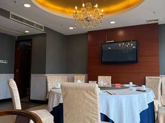 -御满江海鲜酒家(洛溪新城店)