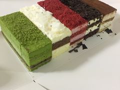 -坤思特1688咖啡(五洲花城店)