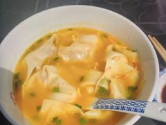 -笑来喜馄饨小笼工坊店(湖滨街店)