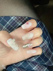 -瞧·享轻奢美甲美睫