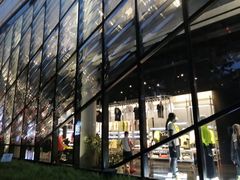 -NIKE品牌体验店(南京东路店)