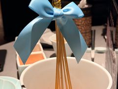 -左庭右院鲜牛肉火锅黑金店(陆家嘴中心店)