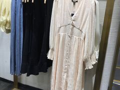 -URBAN REVIVO(济南世茂广场店)