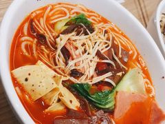 -蒙自源米线大王(花园城商场店)