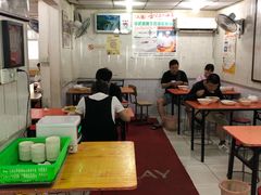 大堂-草桥清真牛肉锅贴扁食店