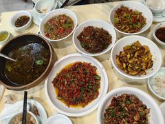 -笨罗卜浏阳菜馆(龙华鹏润达店)