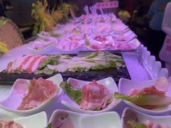 -领鲜活海鲜榴莲自助火锅(东门店)