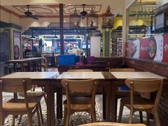 -大食代美食广场(上海中心店)