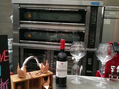 -HIGH FIVE哈福手工汉堡(桂林路店)