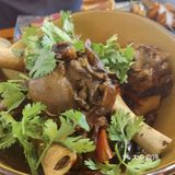 超横的烤羊腿四人餐，靠谱！